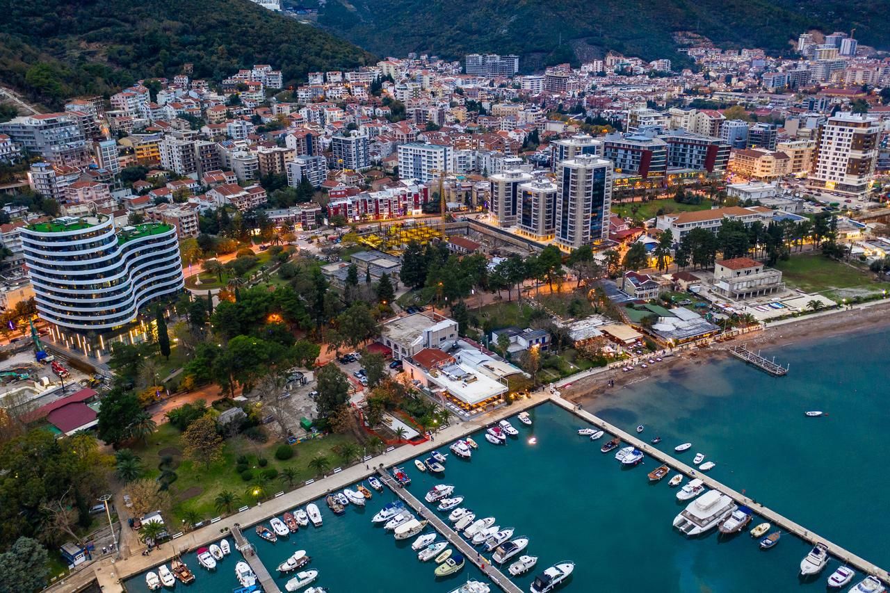 Апартаменты Luxury Montesun Apartments Будва-5